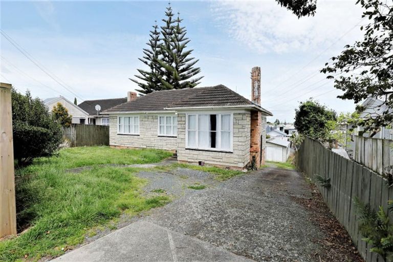 Photo of property in 27 Takanini Road, Takanini, 2112