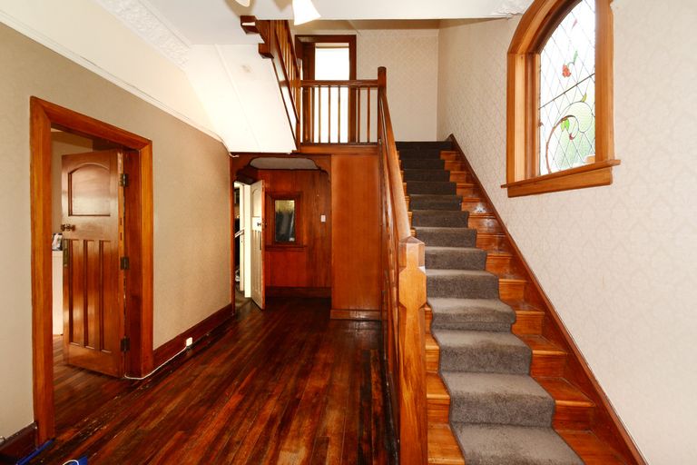 Photo of property in 157 Victoria Road, Saint Clair, Dunedin, 9012