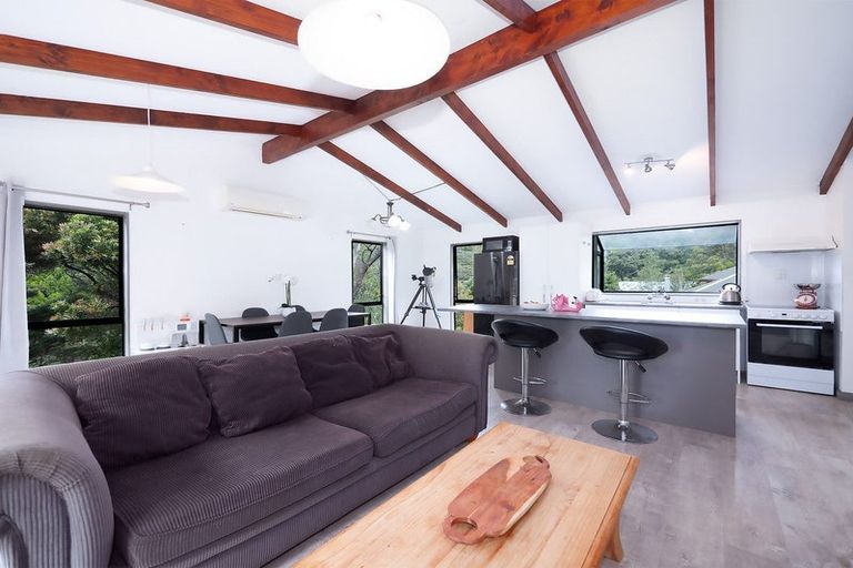 Photo of property in 86 School Road, Paihia, 0200