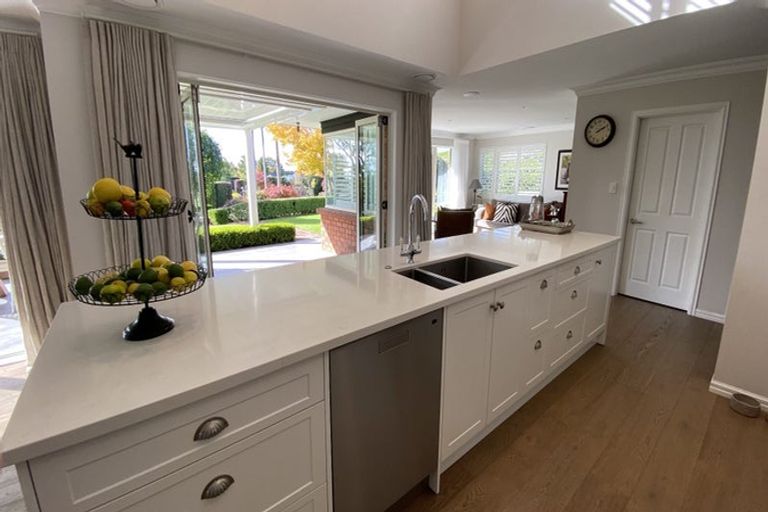 Photo of property in 20 Kayelene Place, Omokoroa, 3114