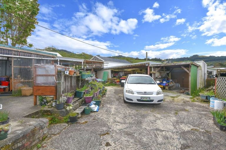 Photo of property in 50 Hall Road, Sawyers Bay, Port Chalmers, 9023