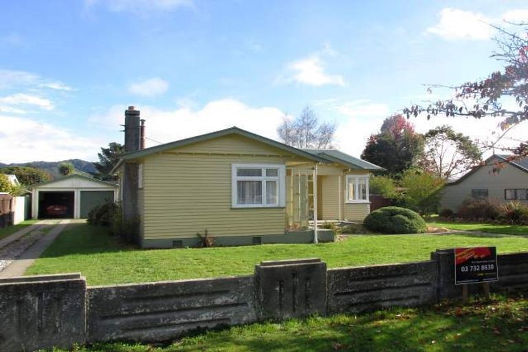 Photo of property in 12 Andersen Street, Reefton, 7830