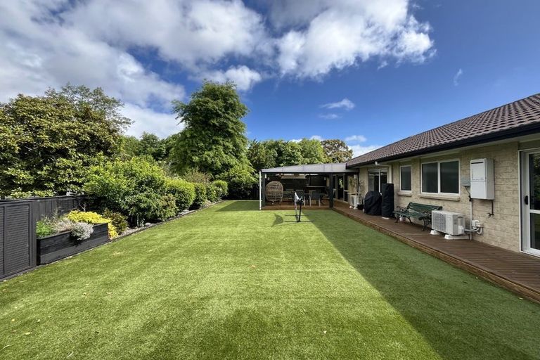 Photo of property in 3 Pohutukawa Place, Karaka, Papakura, 2113