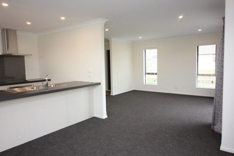 Photo of property in 19 Kendon Drive, Rolleston, 7614