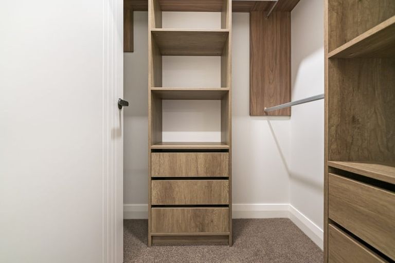 Photo of property in 28 Evergreen Parade, Rosehill, Papakura, 2113