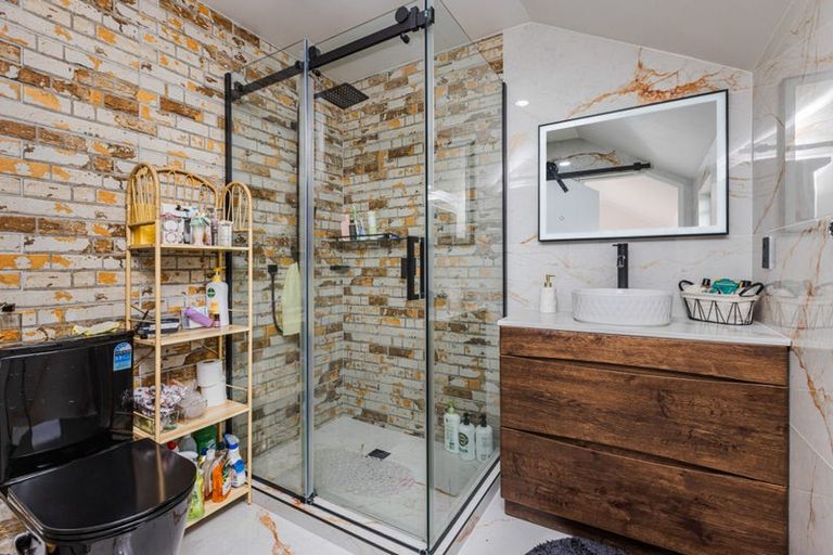 Photo of property in 9 Saybrook Place, Mangere, Auckland, 2022