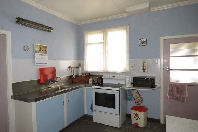 Photo of property in 88 Abbot Street, Waverley, Invercargill, 9810