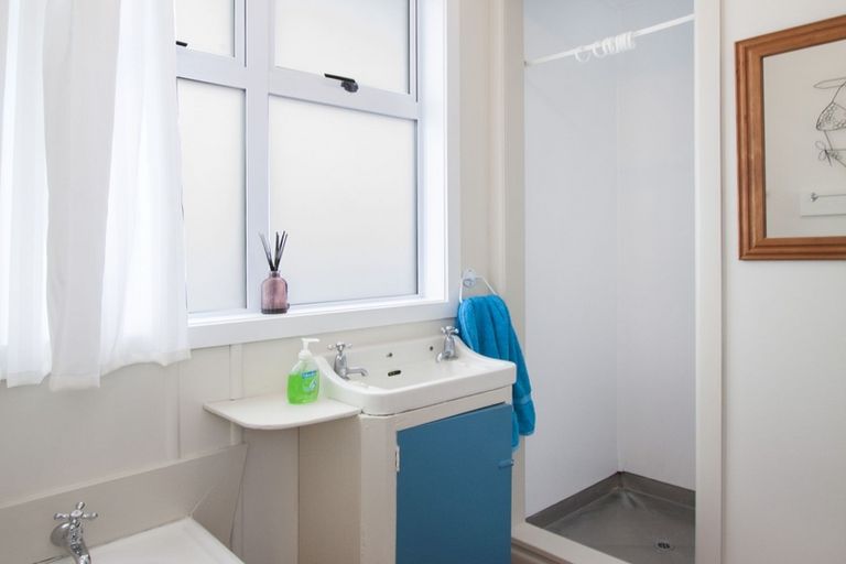 Photo of property in 124 Seaforth Road, Waihi Beach, 3611