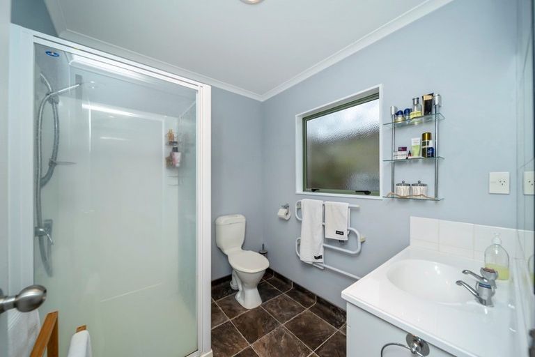 Photo of property in 26 Carthew Street, Okato, 4335