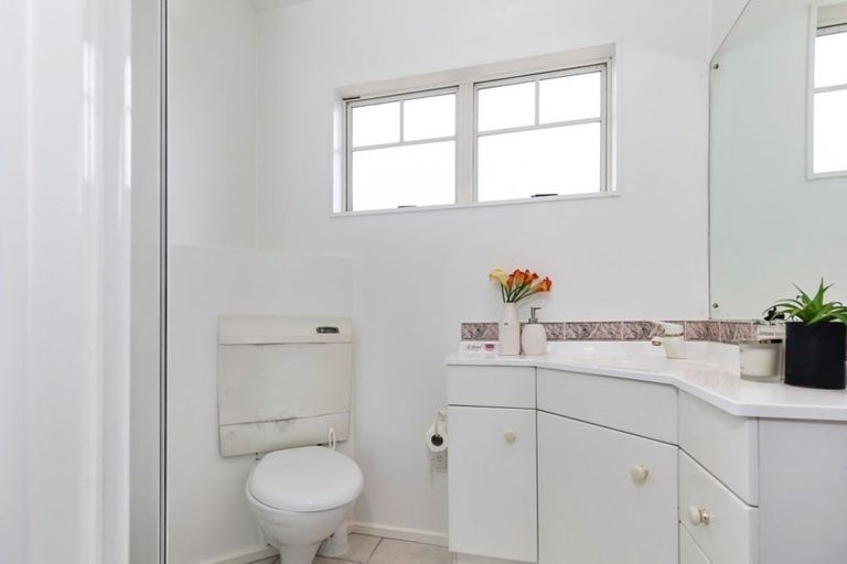 Photo of property in 738 Chapel Road, Dannemora, Auckland, 2016