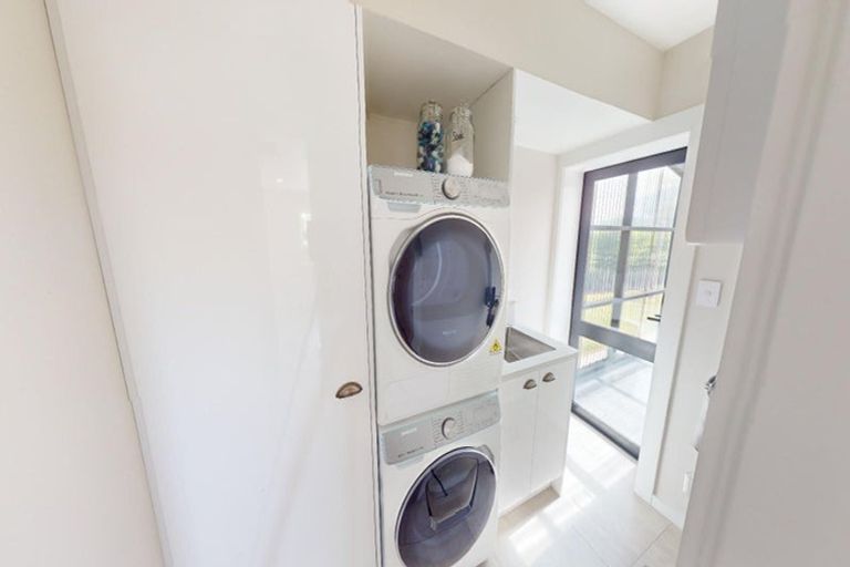 Photo of property in 143 Shirriffs Road, Awapuni, Palmerston North, 4412