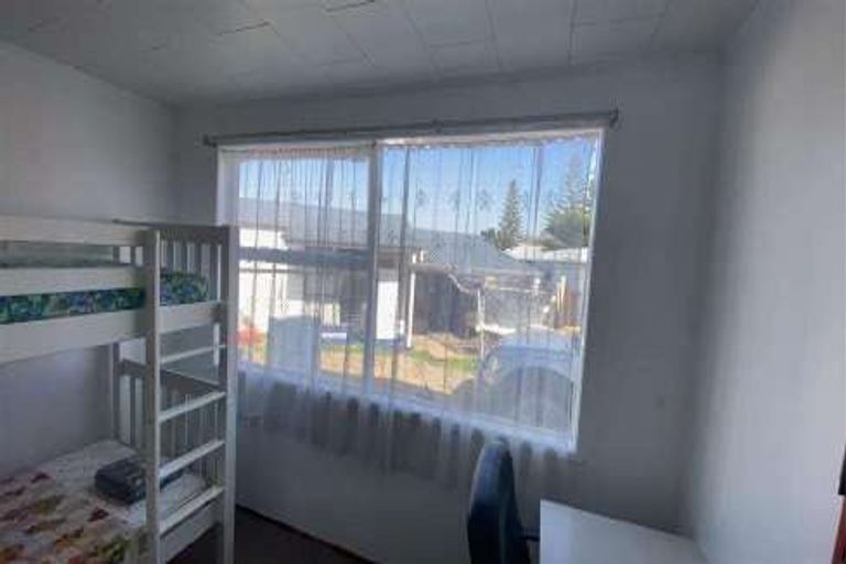 Photo of property in 53 Favona Road, Favona, Auckland, 2024