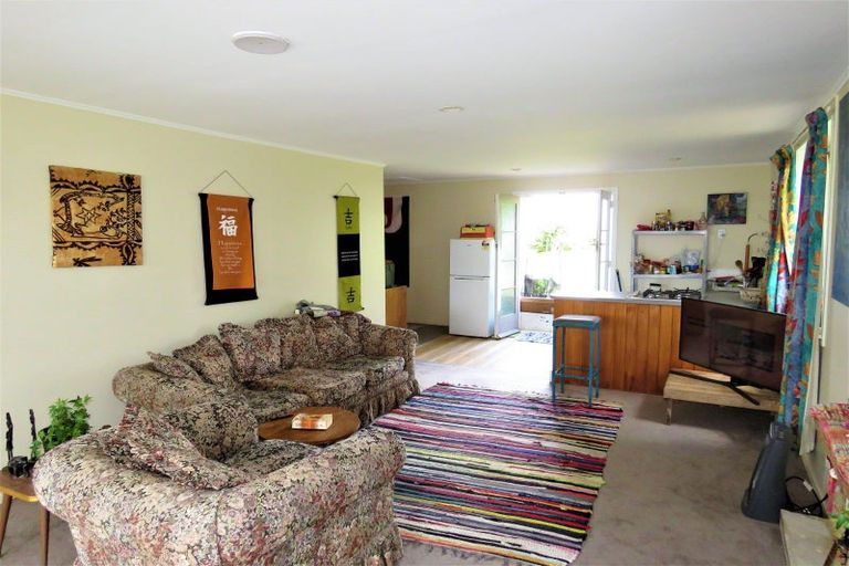 Photo of property in 4 Forbes Street, Westport, 7825