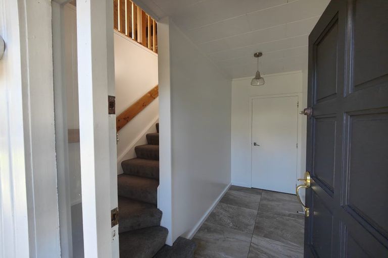Photo of property in 75 Major Drive, Kelson, Lower Hutt, 5010