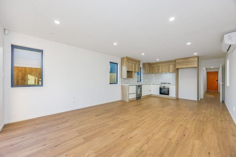 Photo of property in 25 John Gray Street, Papakura, 2110