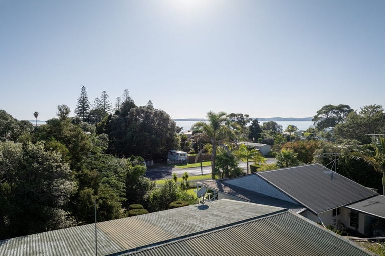 Photo of property in 127 Second View Avenue, Beachlands, Auckland, 2018