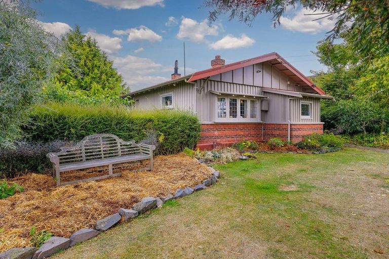 Photo of property in 4 Exeter Street, Waimate, 7924