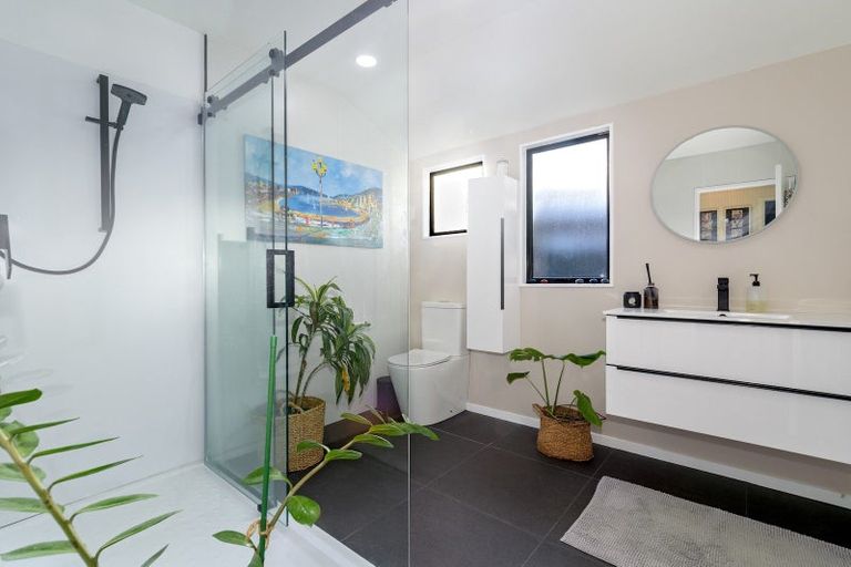 Photo of property in 10a College Place, Poike, Tauranga, 3112