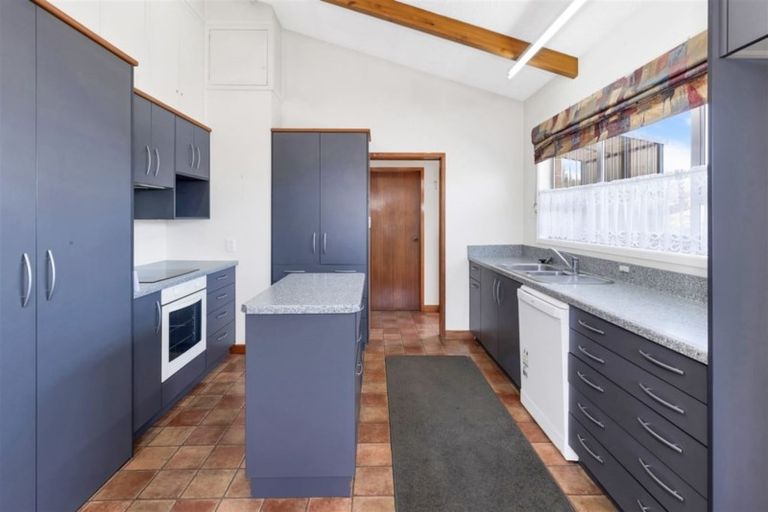 Photo of property in 1 Fraser Place, Rangiora, 7400