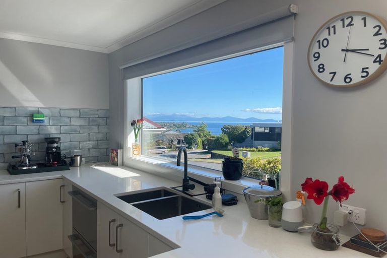 Photo of property in 14 Beachman Grove, Hilltop, Taupo, 3330