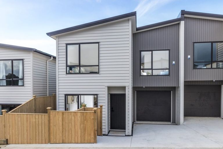 Photo of property in 9 Sophie Lane, Henderson, Auckland, 0612