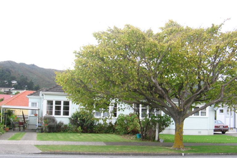 Photo of property in 24 Naenae Road, Naenae, Lower Hutt, 5011