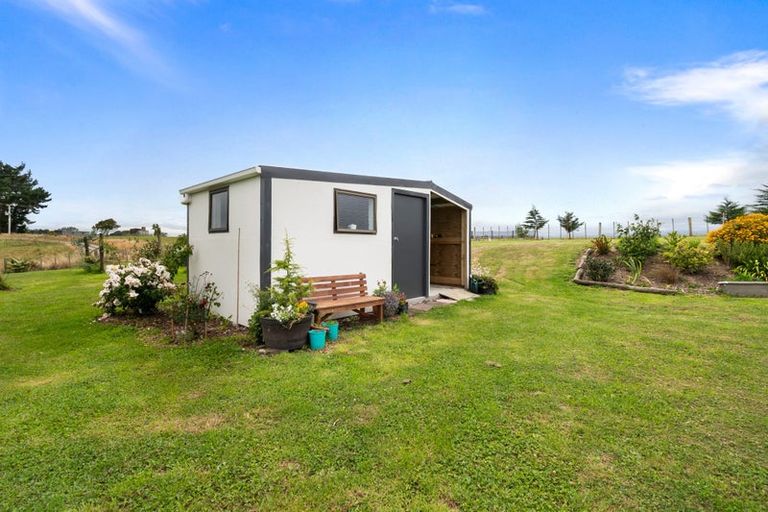 Photo of property in 29 Fry Road, Halcombe, Feilding, 4777