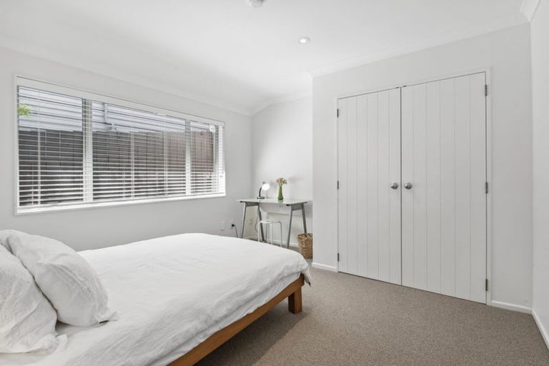 Photo of property in 232 Schnapper Rock Road, Schnapper Rock, Auckland, 0632