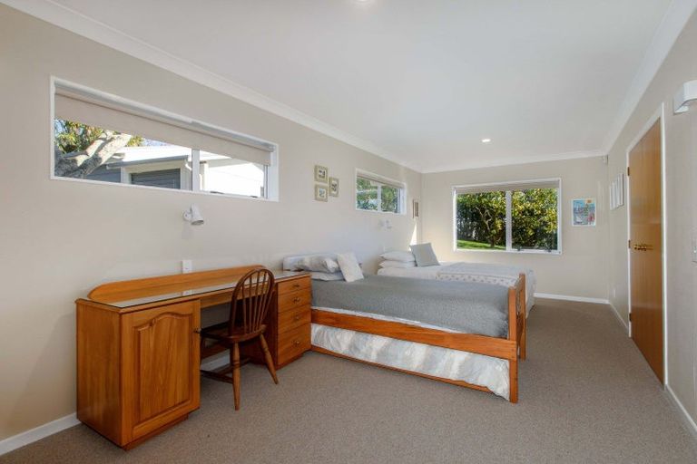 Photo of property in 289 Waitaha Road, Welcome Bay, Tauranga, 3112