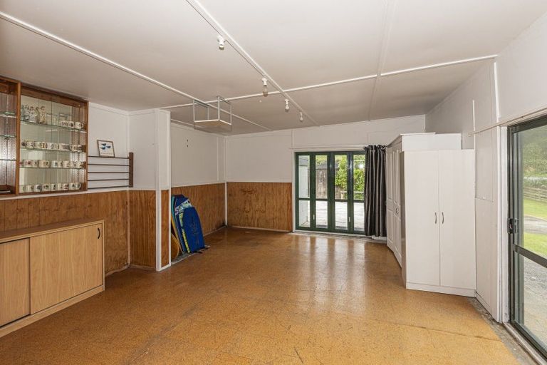 Photo of property in 1305c Matapouri Road, Matapouri, Whangarei, 0173