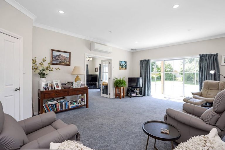 Photo of property in 1 Farm Road, Allenton, Ashburton, 7700