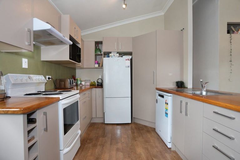 Photo of property in 146 High Street, Bulls, 4818