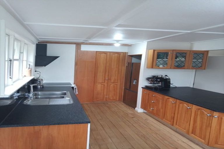 Photo of property in 29 Beech Street, Shannon, Palmerston North, 4474