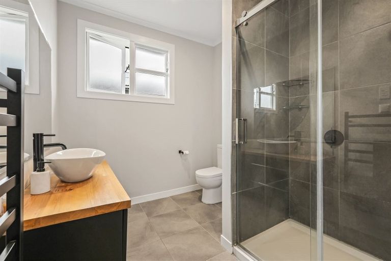 Photo of property in 1 Leitch Street, Somerfield, Christchurch, 8024