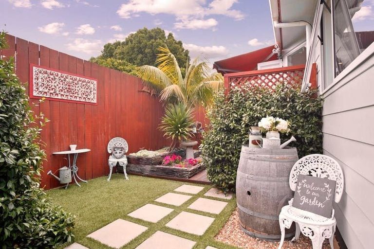 Photo of property in 123 Gills Road, Bucklands Beach, Auckland, 2014