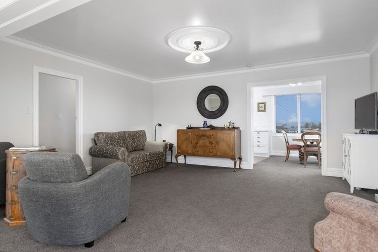 Photo of property in 63 Harbour View Road, Omokoroa, 3114