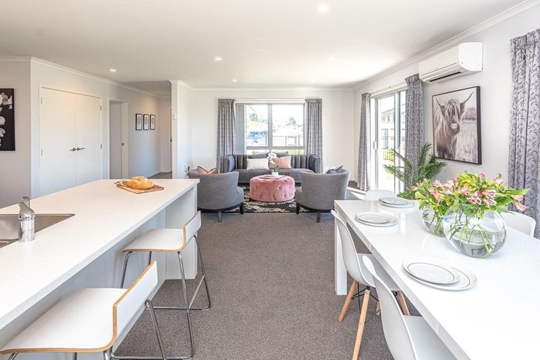 Photo of property in 7 Magnolia Crescent, Tawhero, Whanganui, 4501