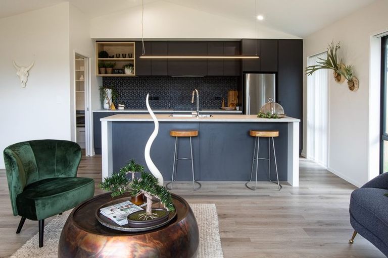 Photo of property in 7 Wheriko Avenue, Glenbrook, 2681