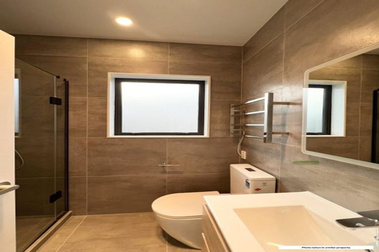 Photo of property in 42 Biokovo Street, Massey, Auckland, 0614