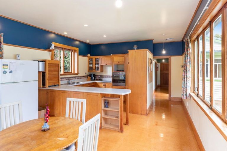 Photo of property in 82 Hinau Street, Riccarton, Christchurch, 8041