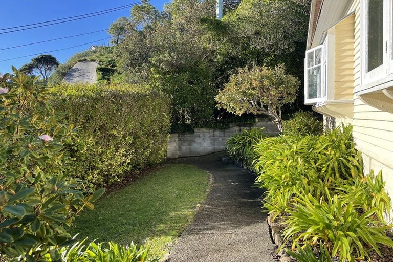 Photo of property in 3 Saint Michaels Crescent, Kelburn, Wellington, 6012