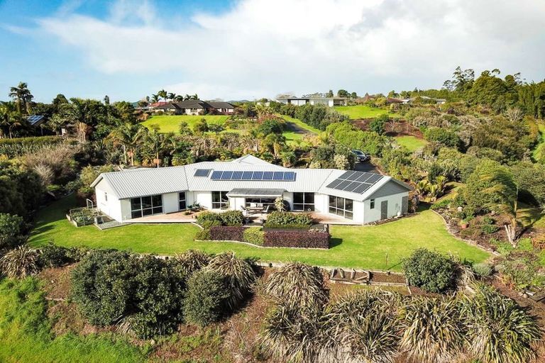 Photo of property in 16b Greenway Drive, Kerikeri, 0230