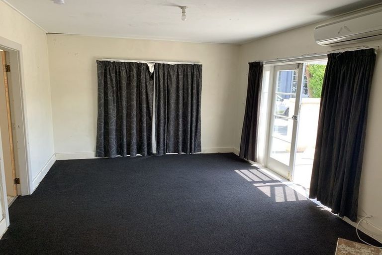 Photo of property in 196 Fendalton Road, Fendalton, Christchurch, 8052