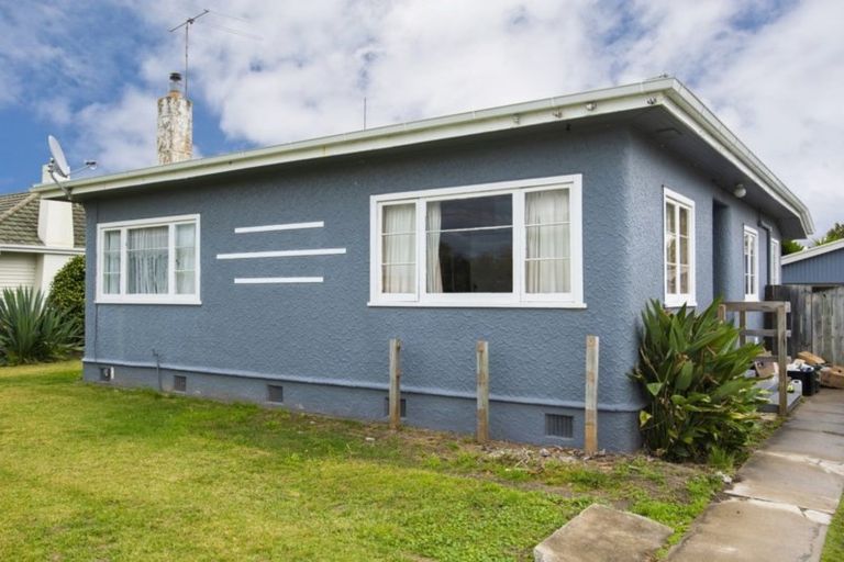 Photo of property in 14 Muir Street, Te Hapara, Gisborne, 4010