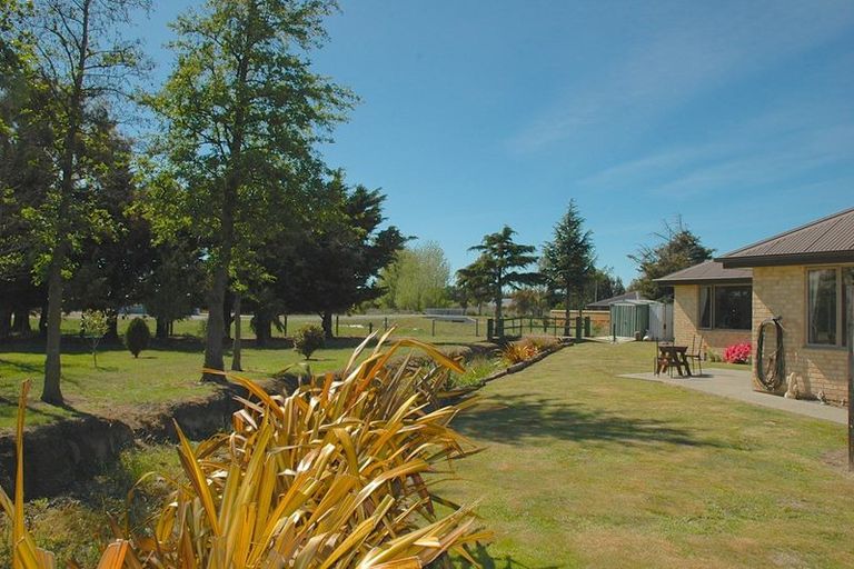 Photo of property in 24 Morris Road, Amberley, 7410