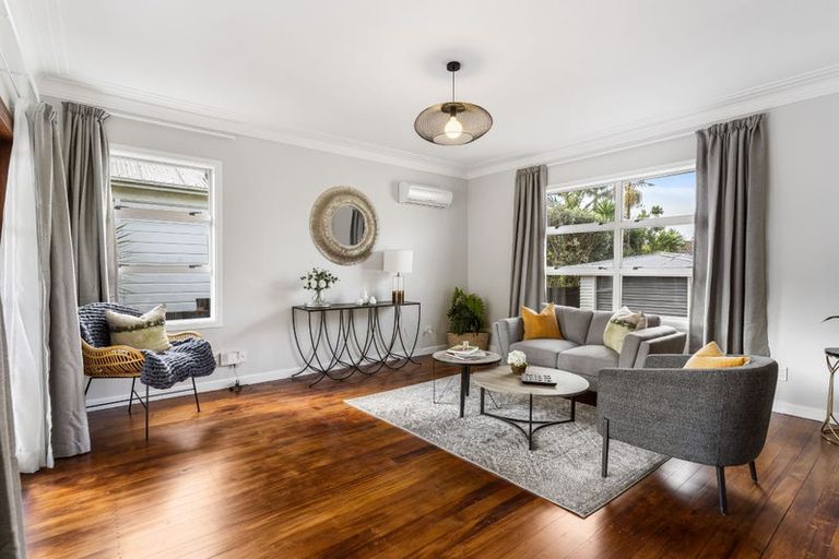 Photo of property in 44 Hutton Street, Otahuhu, Auckland, 1062
