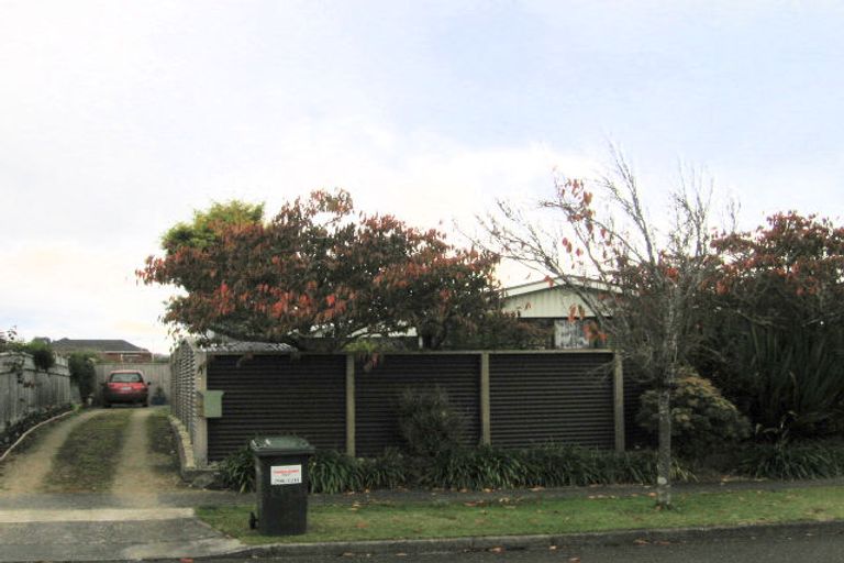 Photo of property in 57 Andrew Street, Waikanae, 5036