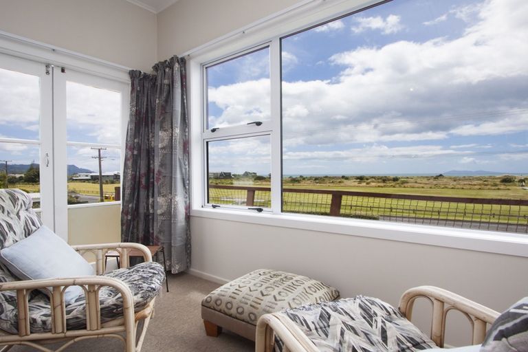 Photo of property in 124 Seaforth Road, Waihi Beach, 3611