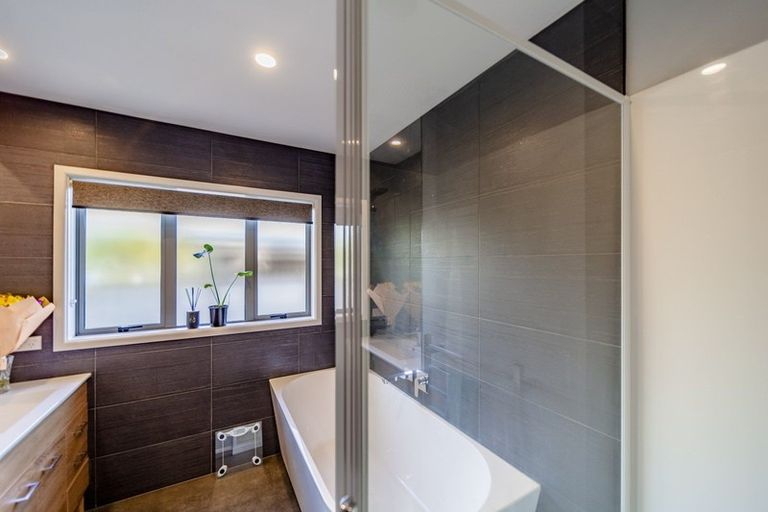 Photo of property in 16a Nuffield Avenue, Marewa, Napier, 4110