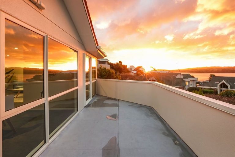 Photo of property in 2 Inlet Waters, Whitby, Porirua, 5024